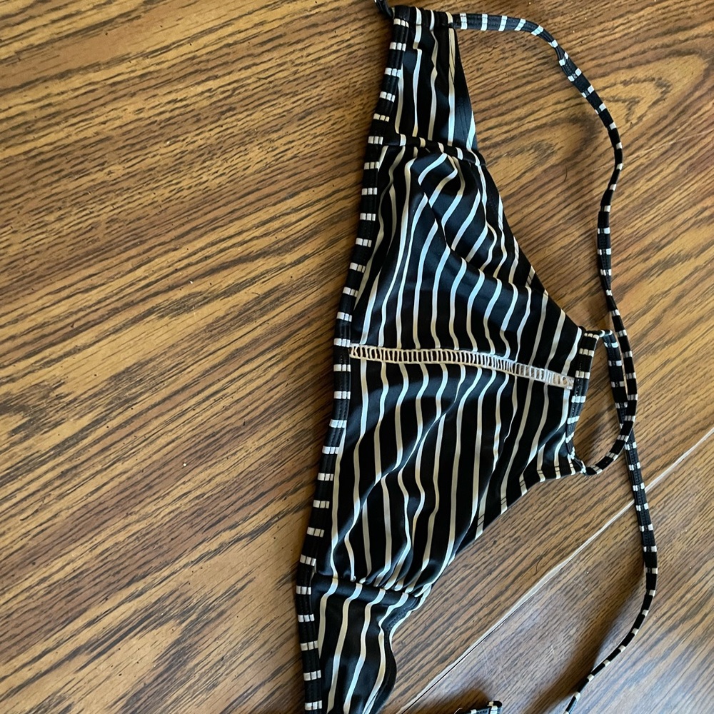 Bathing suit top